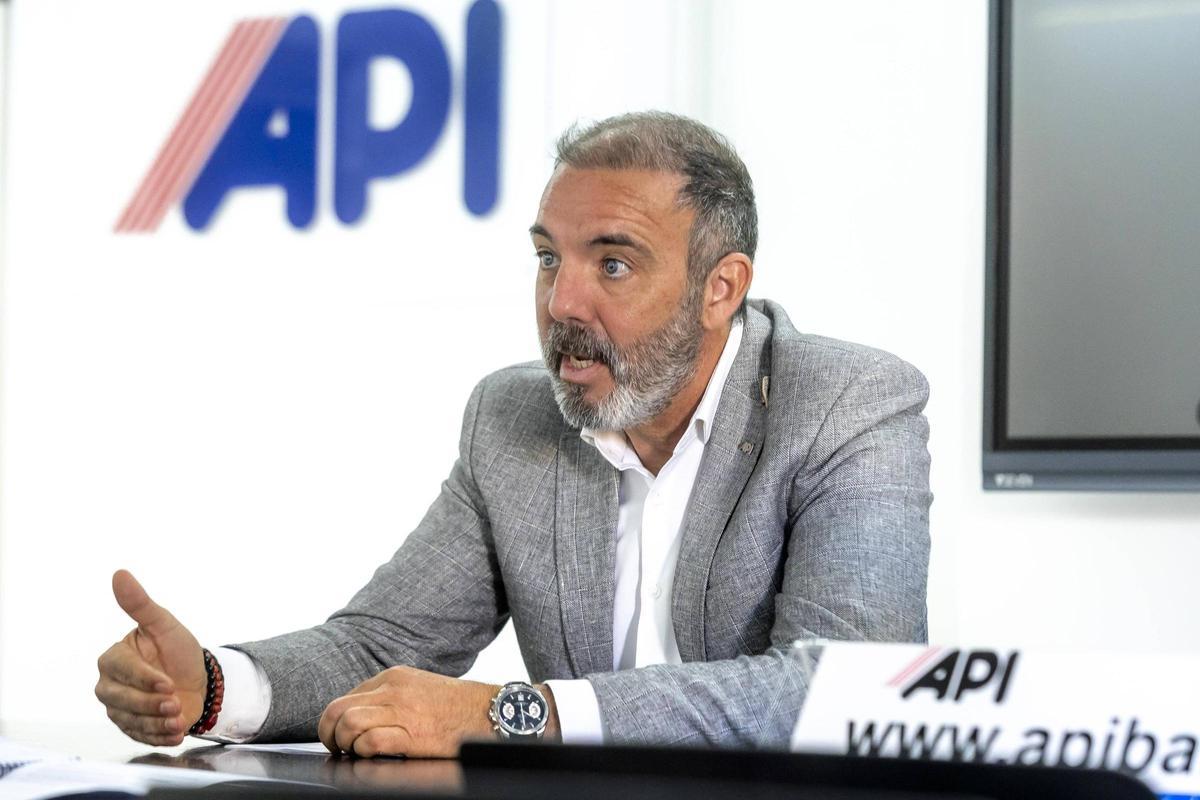 José Miguel Artieda, presidente de los API de las islas