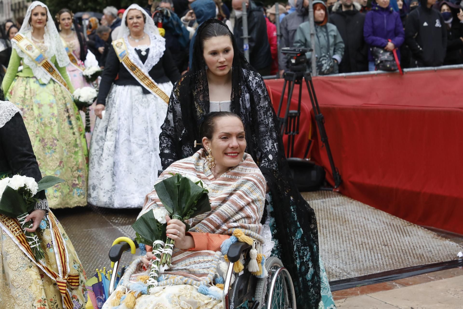 Búscate en el primer día de Ofrenda por la calle Quart (entre las 15.30 y las 17.00 horas)