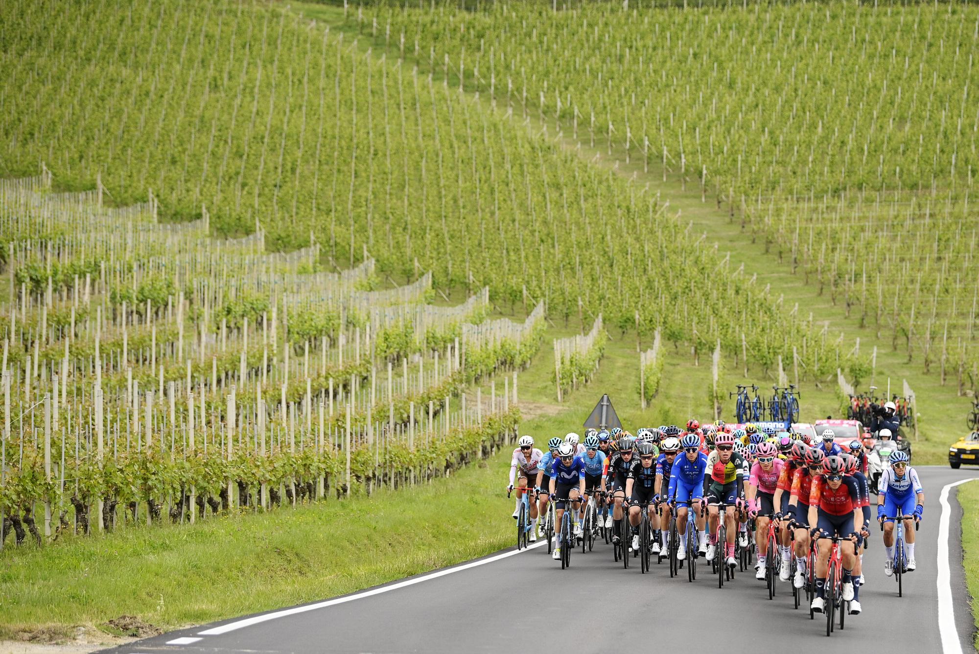 La 12ª etapa del Giro de Italia, en imágenes