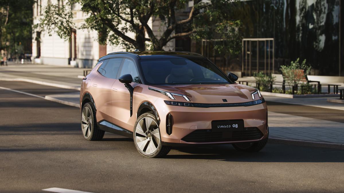 Lynk&Co 08