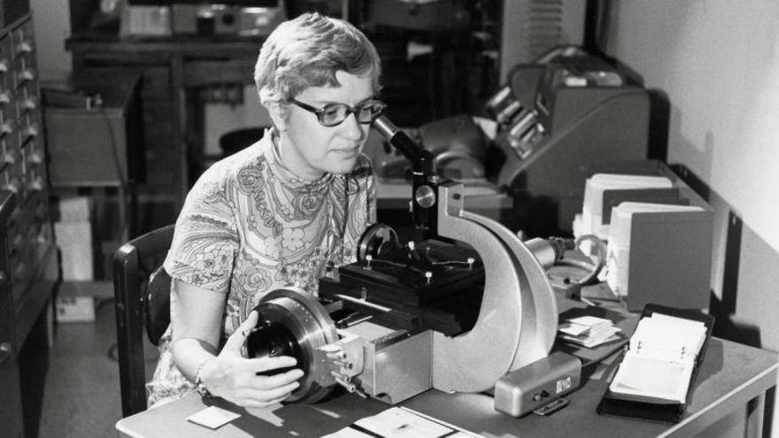 Muere la astrónoma Vera Rubin, la mujer que halló la materia oscura