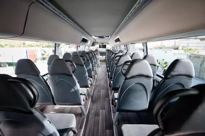 Llega la primera guagua de dos pisos para Titsa