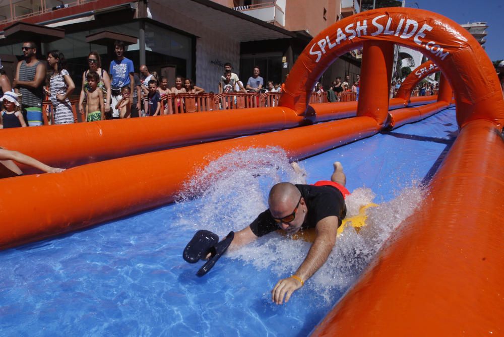 Lloret inaugura el tobogan aquàtic «Splash Slide»