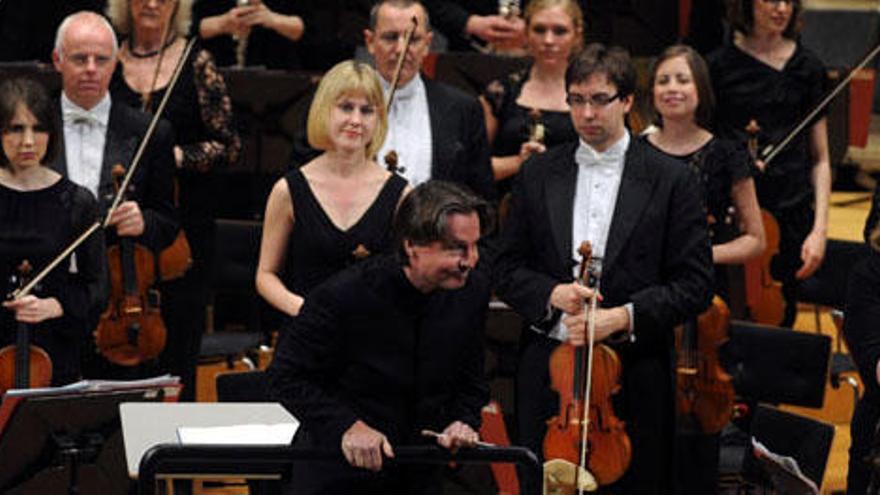 Esa-Pekka Salonen, en su primer concierto con la Philharmonia. i T. ARMAS