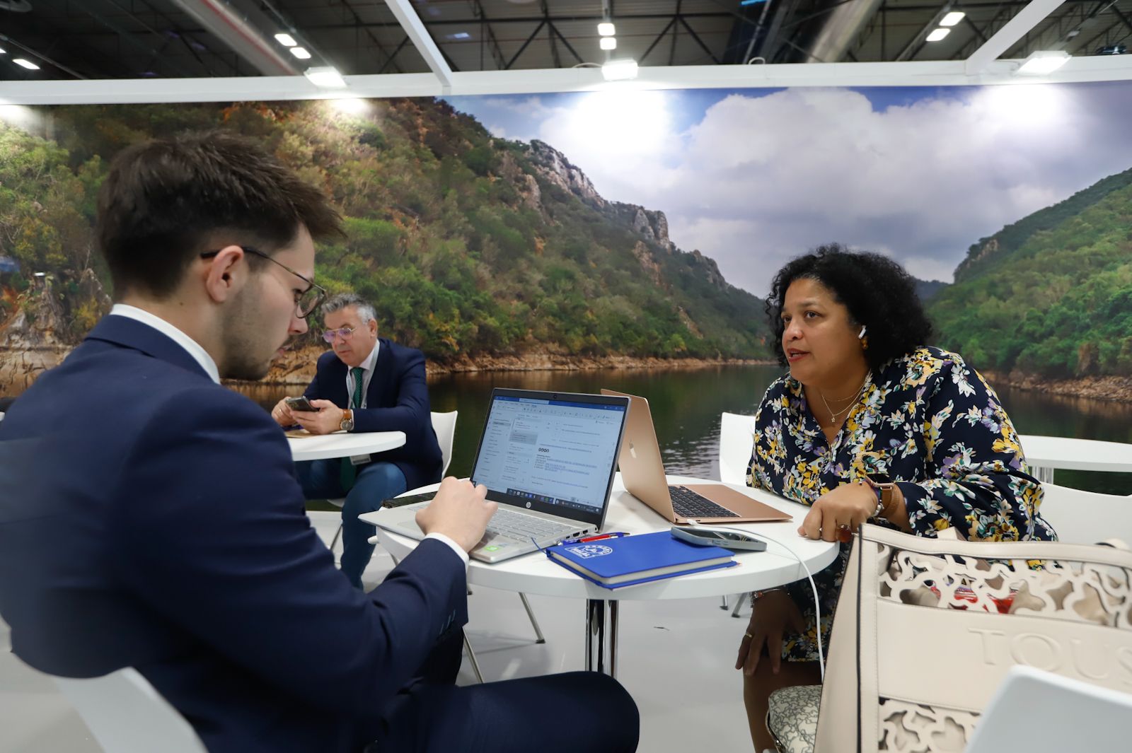 Último día 'profesional' en Fitur