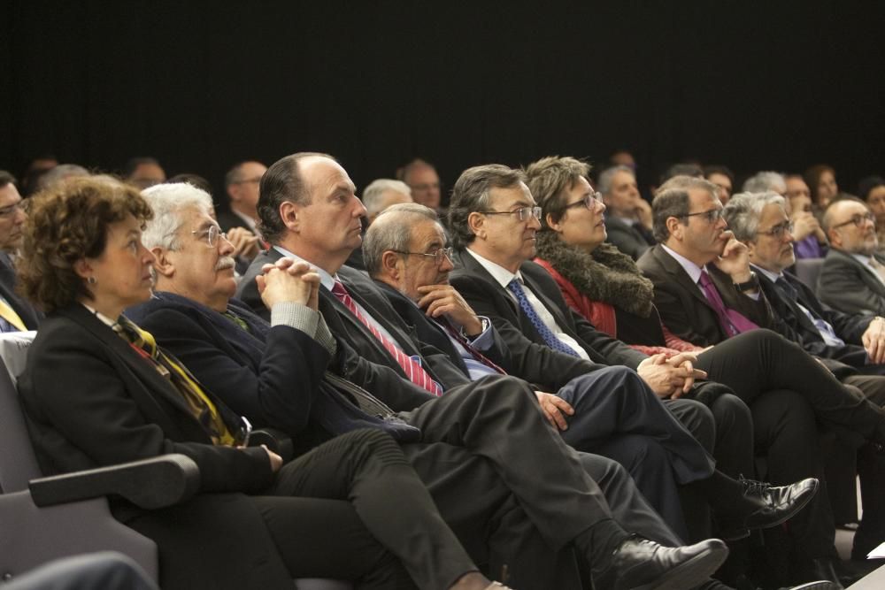 Conferencia de Andrés García Reche en el Club Mercantil