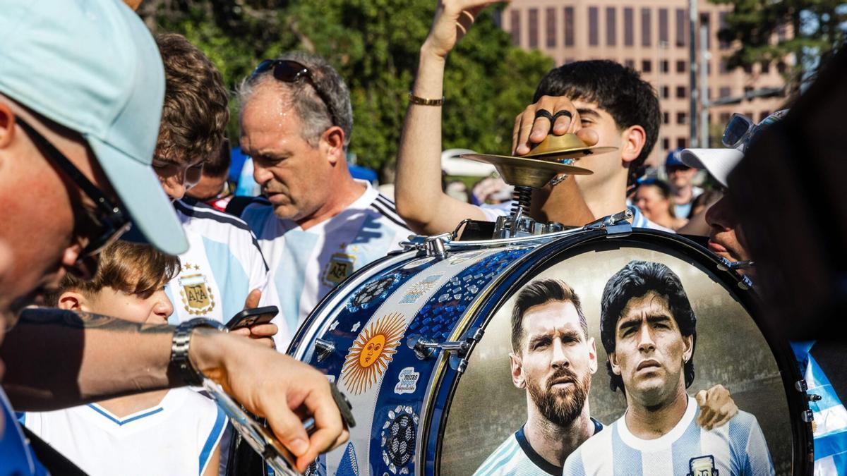 Thomas Tuchel y Jude Bellingham antes del Inglaterra Argentina