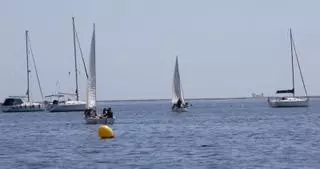 Las nuevas reglas para navegar y fondear en el Mar Menor llevan atascadas tres años