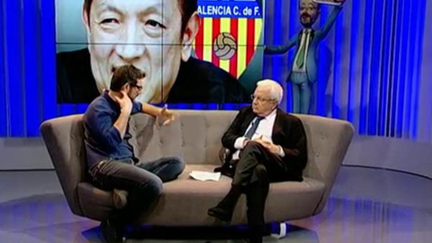 Paco Roig: «Yo me habría  cargado ya a Gary Neville»