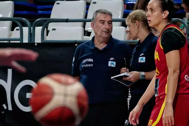 Partido de baloncesto femenino: España-Nigeria