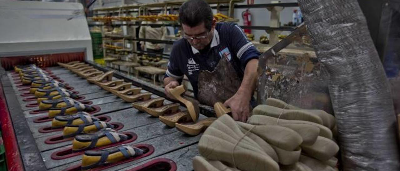 El calzado pierde 160 empresas y 1.500 empleos en dos años