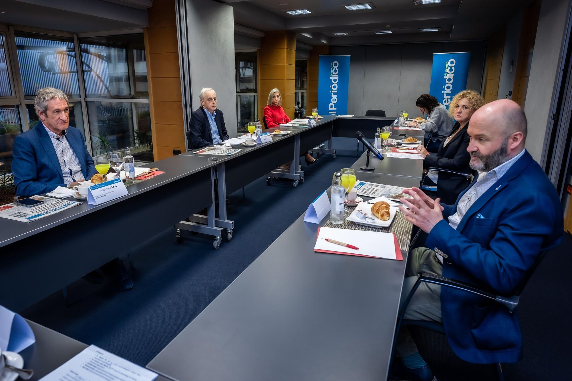 Los participantes en el desayuno insistieron en la necesidad de trabajar de manera coordinada desde distintas áreas