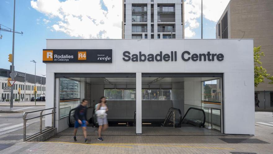 Sabadell tindrà gairebé 150 càmeres de vigilància i una unitat policial contra l’incivisme  nocturn