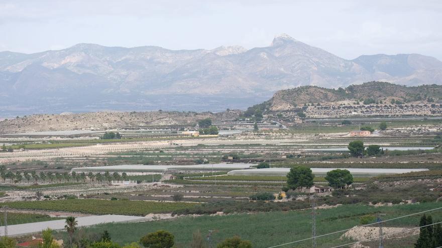 Promueven otra macroplanta solar en Alicante de 480 hectáreas entre Monforte, Agost y Elche