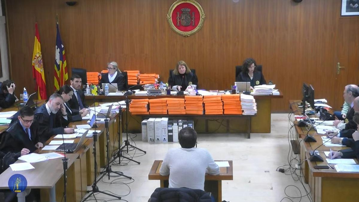 Uno de los testigos, durante su declaración en el juicio.