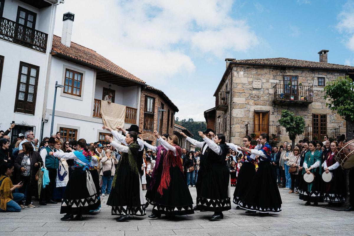 Vilanova dos Infantes énchese de Raigame