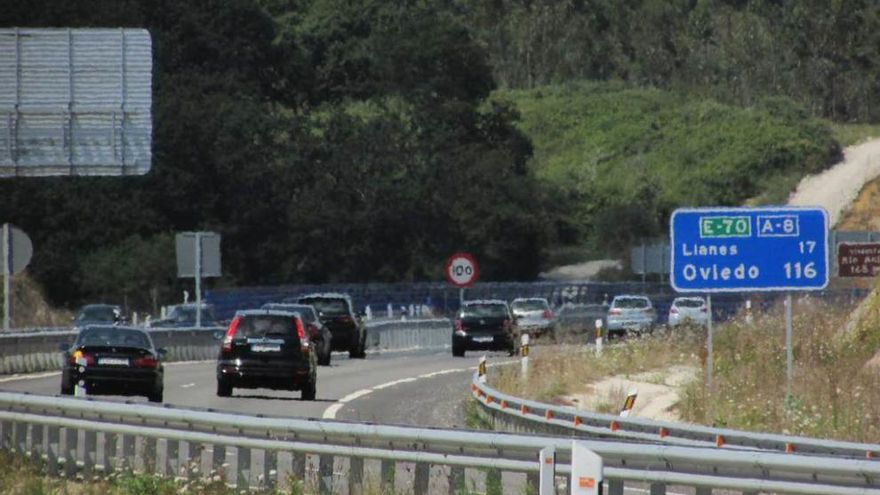 Tráfico denso en la zona donde se produjo el accidente.