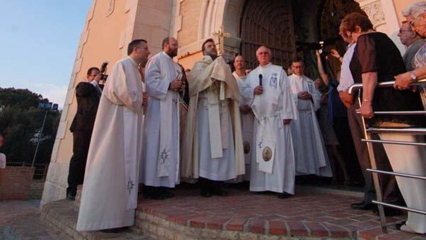 La ofrenda a la Virgen del Lluch de Alzira acaba en tragedia