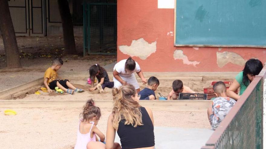 Queixes de famílies de Girona per ser assignades a escoles «molt llunyanes»