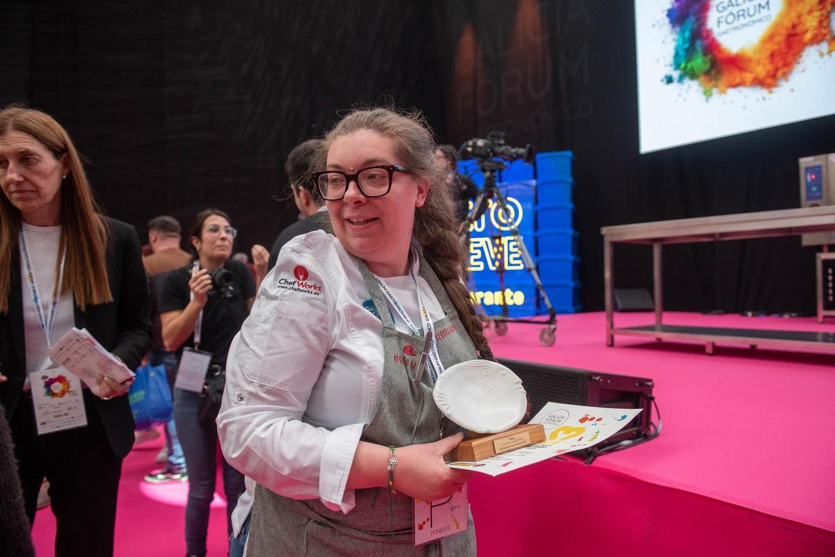 Begoña Vázquez, premio a la mejor chef gallega de 2024 en el Fórum Gastronómico de A Coruña Begoña Vázquez, premio a la mejor chef gallega de 2024 en el Fórum Gastronómico de A Coruña