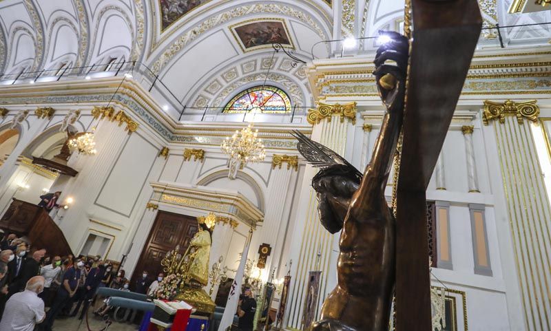 La Virgen vuelve a procesionar con público