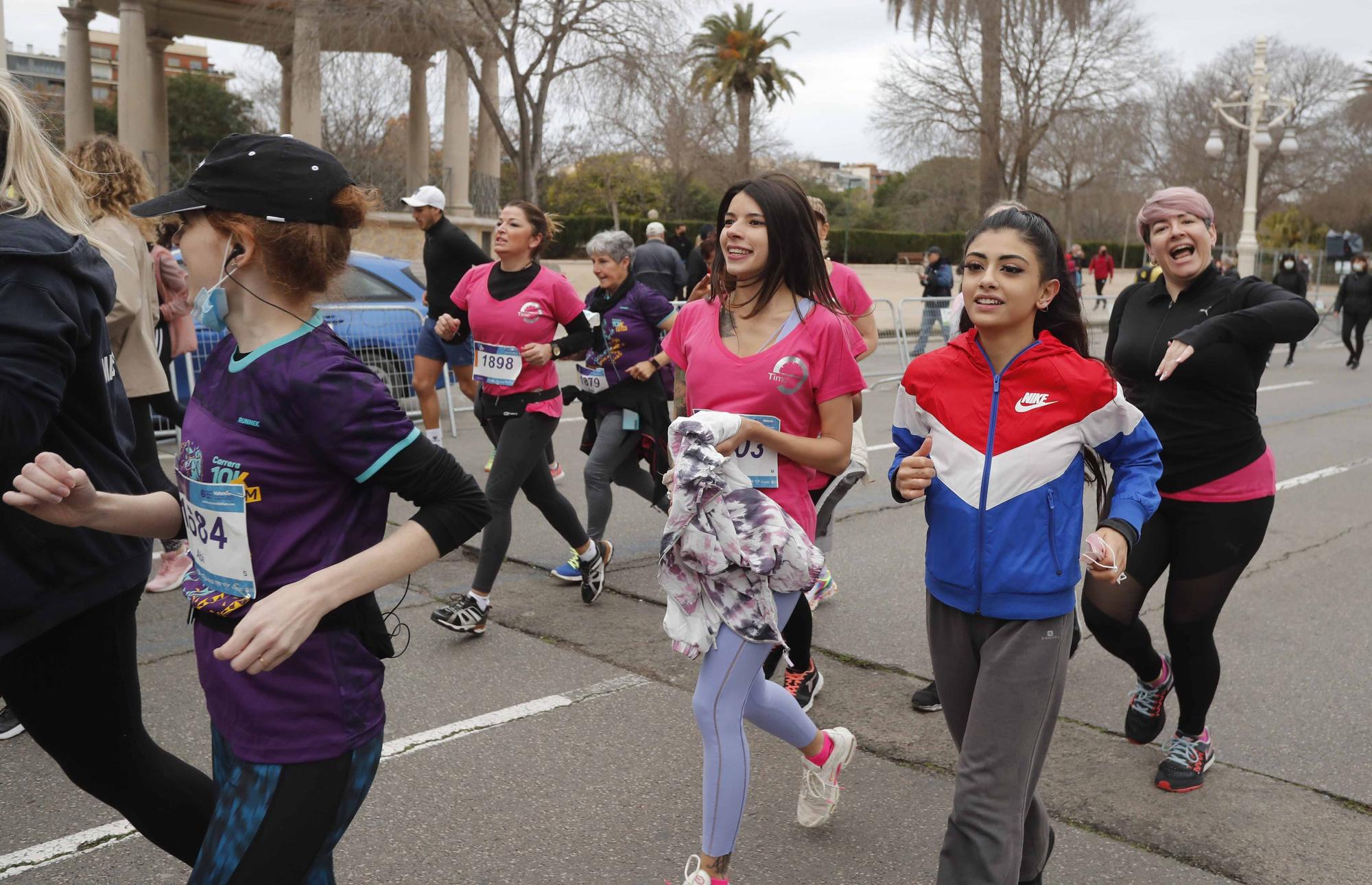 Búscate en la 10 k del Día de la Mujer