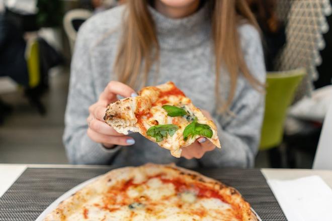 Pizza Napolitana, Italia