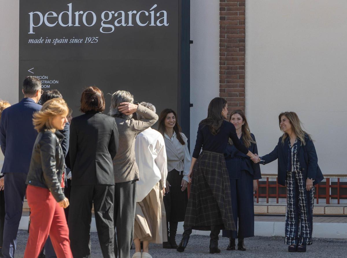 Así ha sido el paso de la reina Letizia por Elda