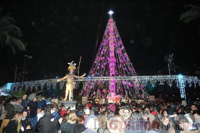 Encendido del Gran Árbol de Navidad de la Plaza Circular de Murcia