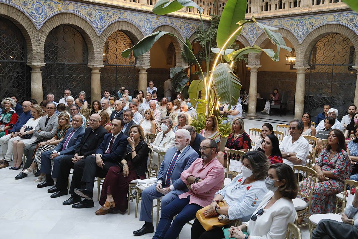 El Ateneo de Córdoba entrega sus fiambreras de plata