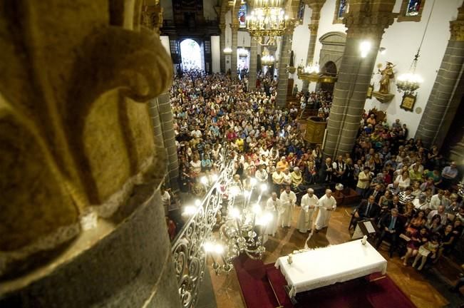 SUBIDA AL SU CAMERIN DE LA VIRGEN DEL PINO