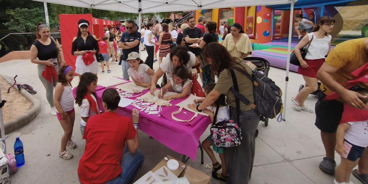 Creatividad y diversión han sido los protagonistas de las actividades para las familias.