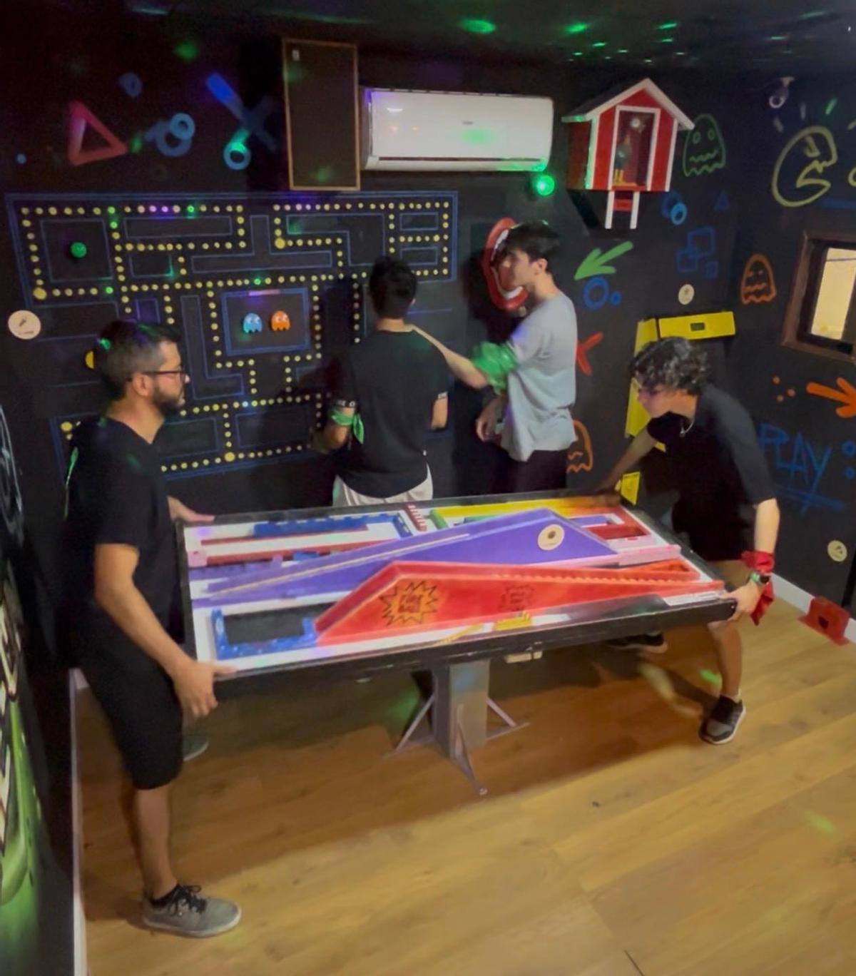 Participants competint en el ‘Game-on’