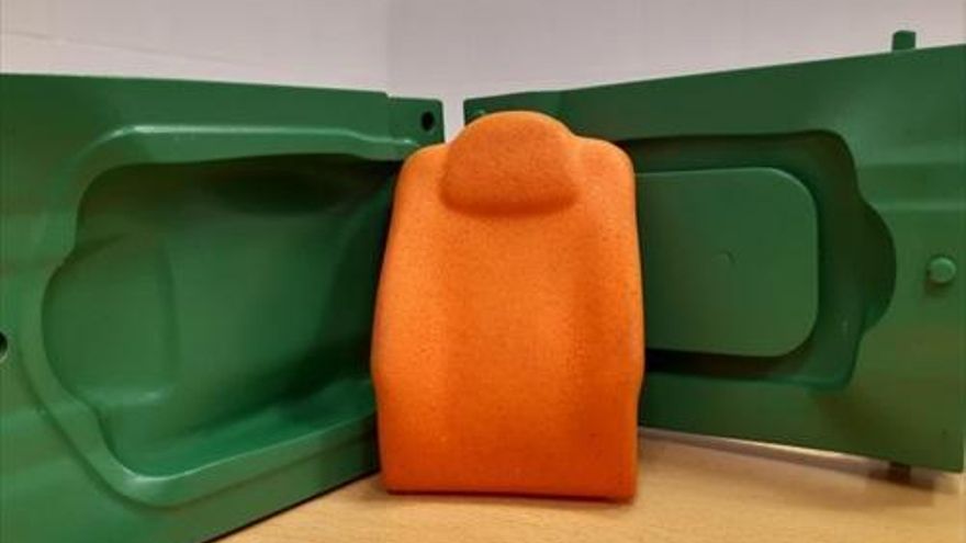 La UCO lleva la impresión 3D a la fabricación de piezas de poliuretano para automóviles