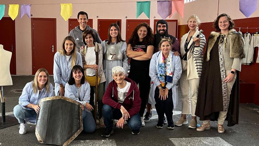 Maite Capín lleva la moda del cine a las aulas de Ribadesella
