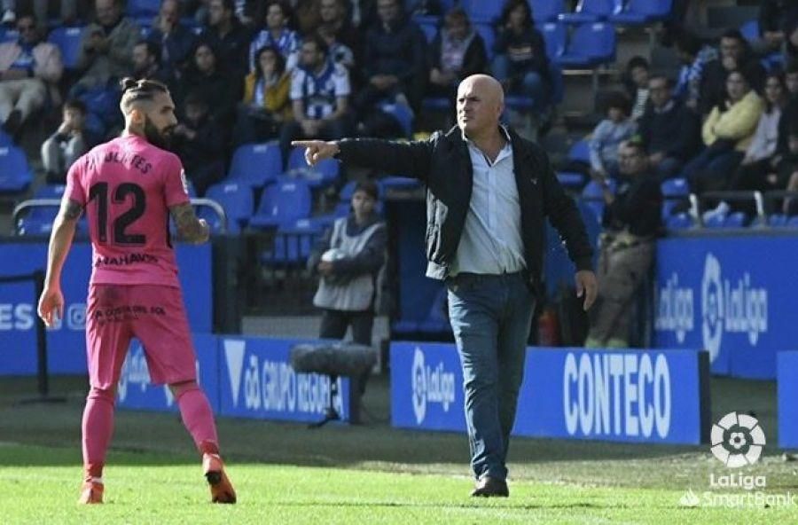 El Málaga CF se mide al Deportivo en Riazor.