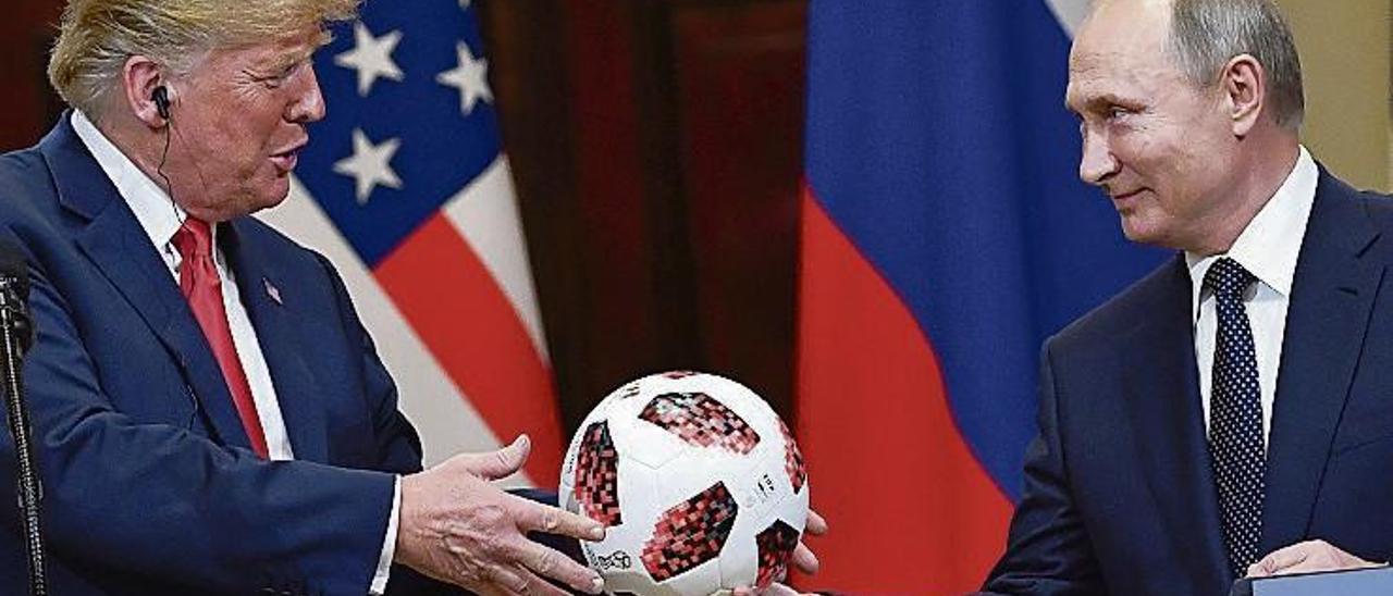 Donald Trump y Vladimir Putin, en un encuentro en Helsinki.