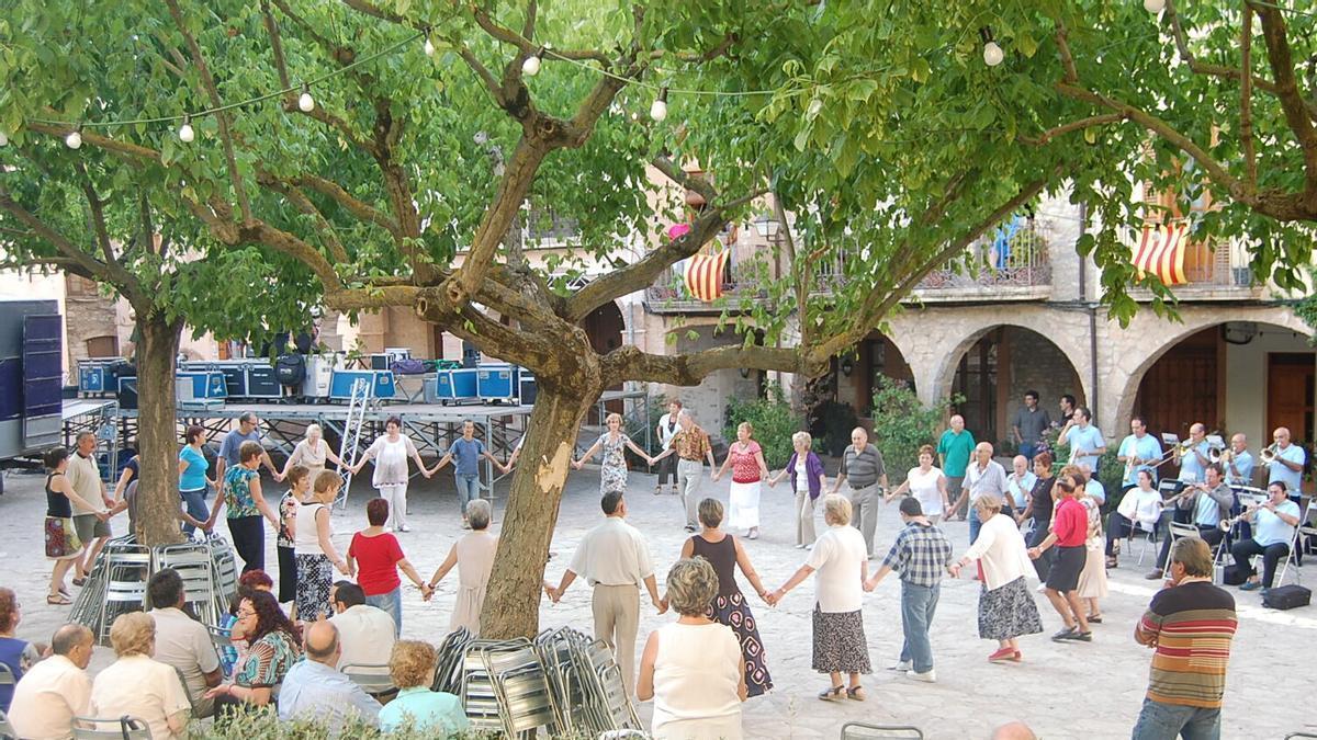 Ballada de sardanes. Festa Major de la Llacuna