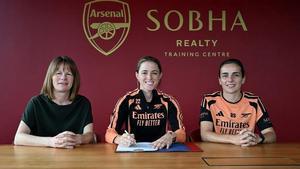 Ona Batlle ficha por el Arsenal