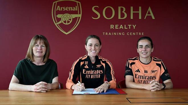 Ona Batlle ficha por el Arsenal: "Quiero ganar títulos y este es el lugar adecuado para conseguirlo"