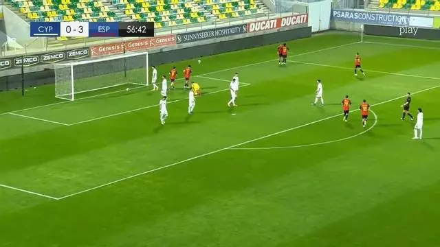 Fer López anotaba tres minutos después de incorporarse al partido