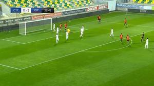 Fer López anotaba tres minutos después de incorporarse al partido