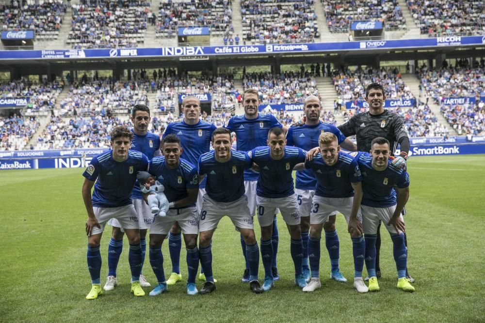 El partido del Oviedo ante el Numancia, en imágenes.