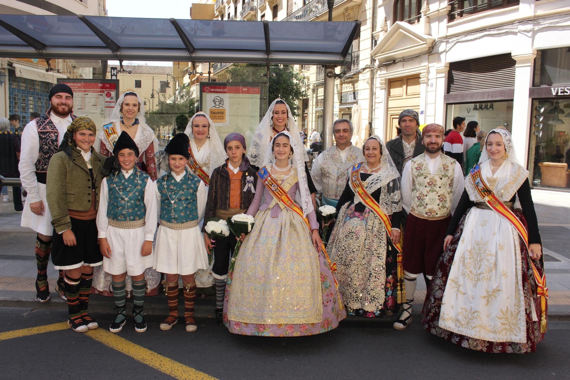 El desfile de falleras mayores en la Ofrenda a San Vicente Ferrer