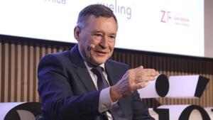 Ángel Simón reforça el seu poder al capdavant d’Indra Sistemas