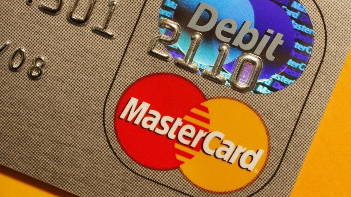 Una tarjeta Mastercard.