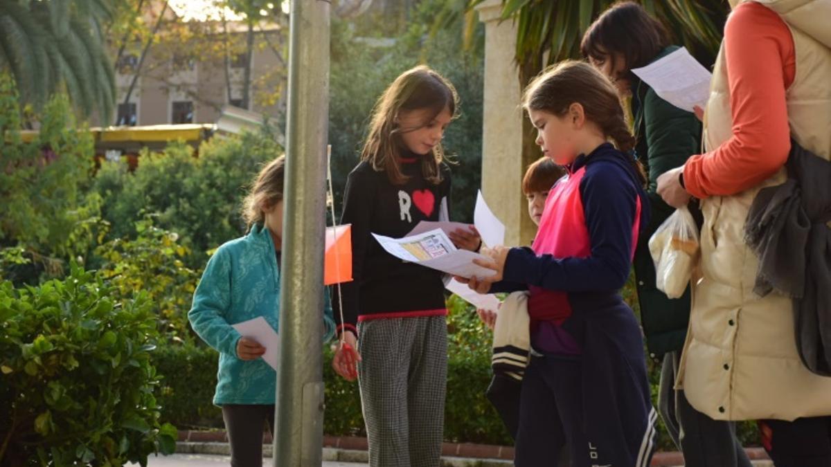 Participantes en la primera prueba de la Lliga Escolar d'Orientació de Xàtiva.