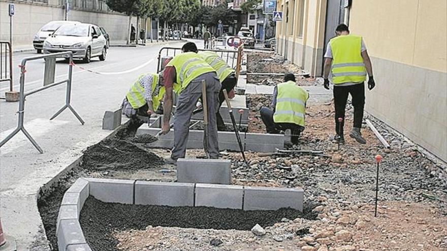 Almassora crea un registro de empresas y autónomos