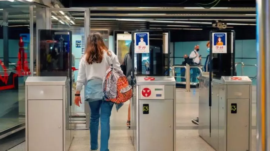 Cómo renovar el abono de transporte público gratuito que caduca en enero