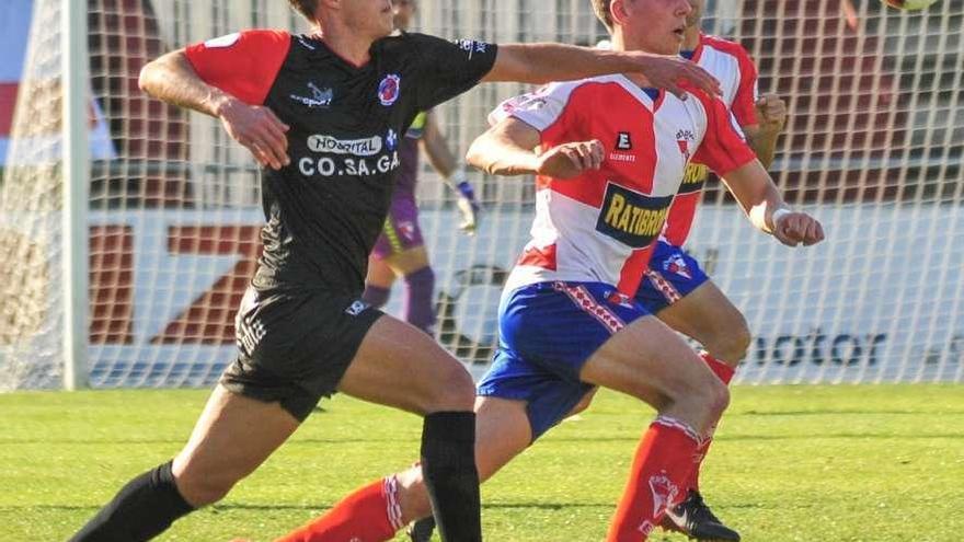 El Arosa se dejó buena parte de su crédito en Porriño. // I. Abella